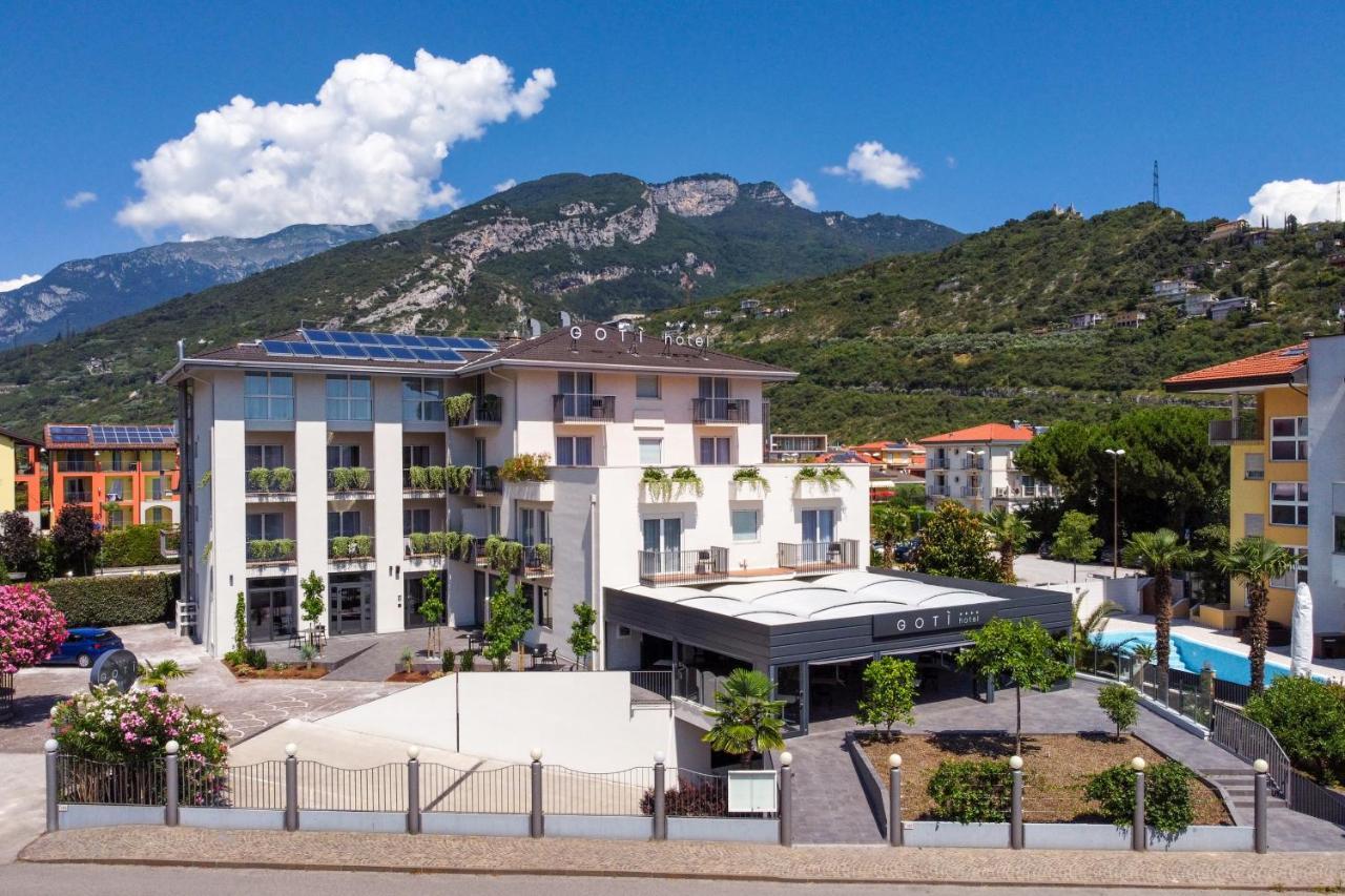 Goti Hotel 4*