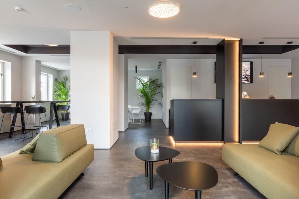 Hotel Goti